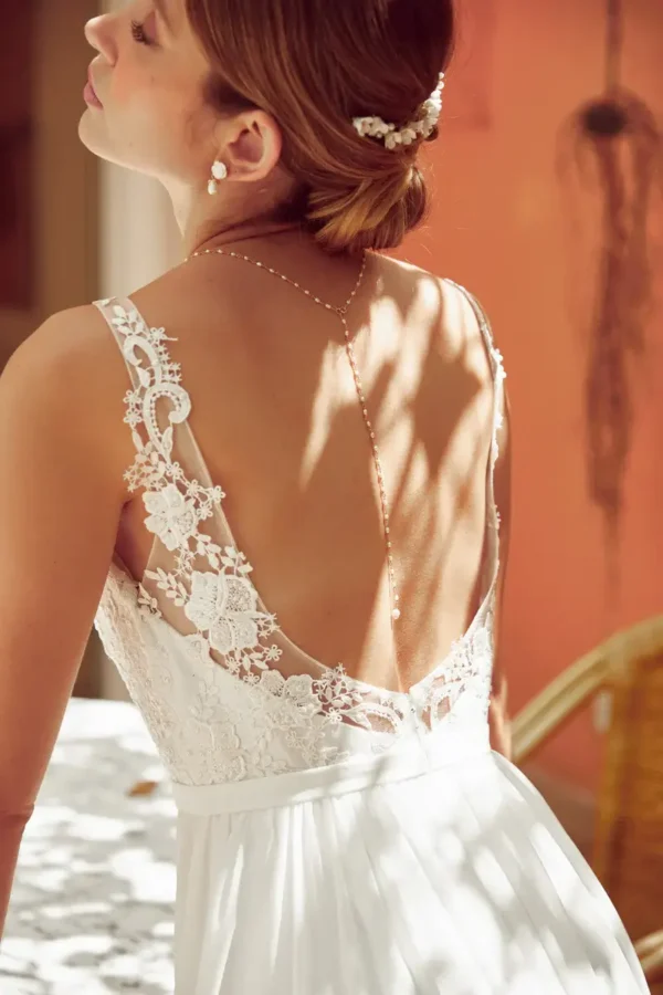Collier de dos Livia