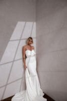 Robe Lily