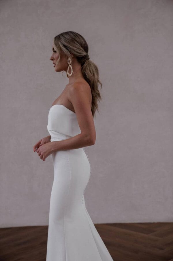 Robe Lily