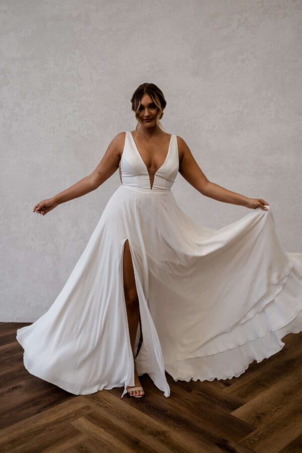 Robe Lucy V2