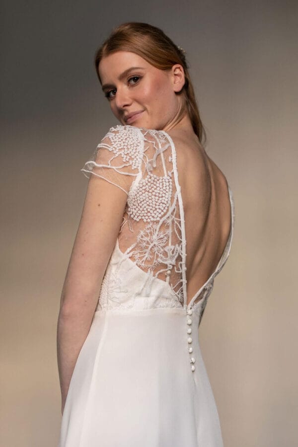 Robe Suzanna