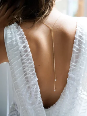 Collier de dos Raffinée