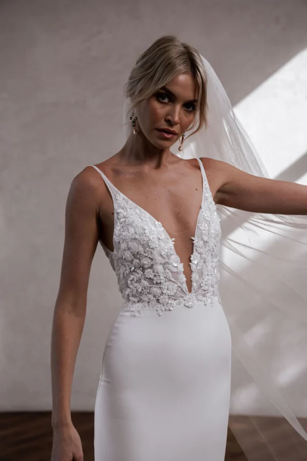 Robe Cameron crepe