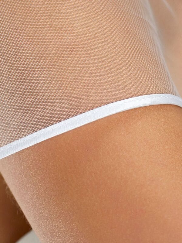 Voile bordure satin